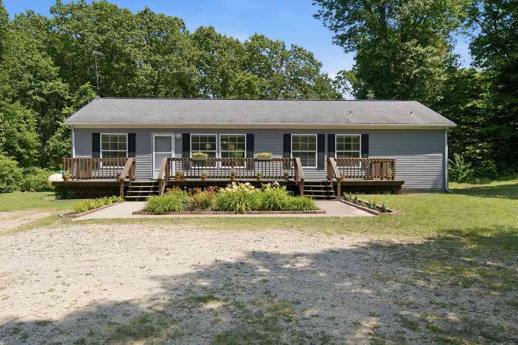 Mobile Home For Sale - 29785 Blue Star Highway<br/> Covert, MI 49043