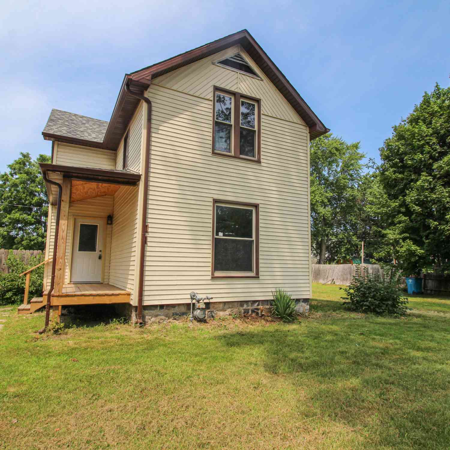 Homes For Sale - 112 N Andrews Street<br/> Saint Joseph County, Three Rivers, MI 49093