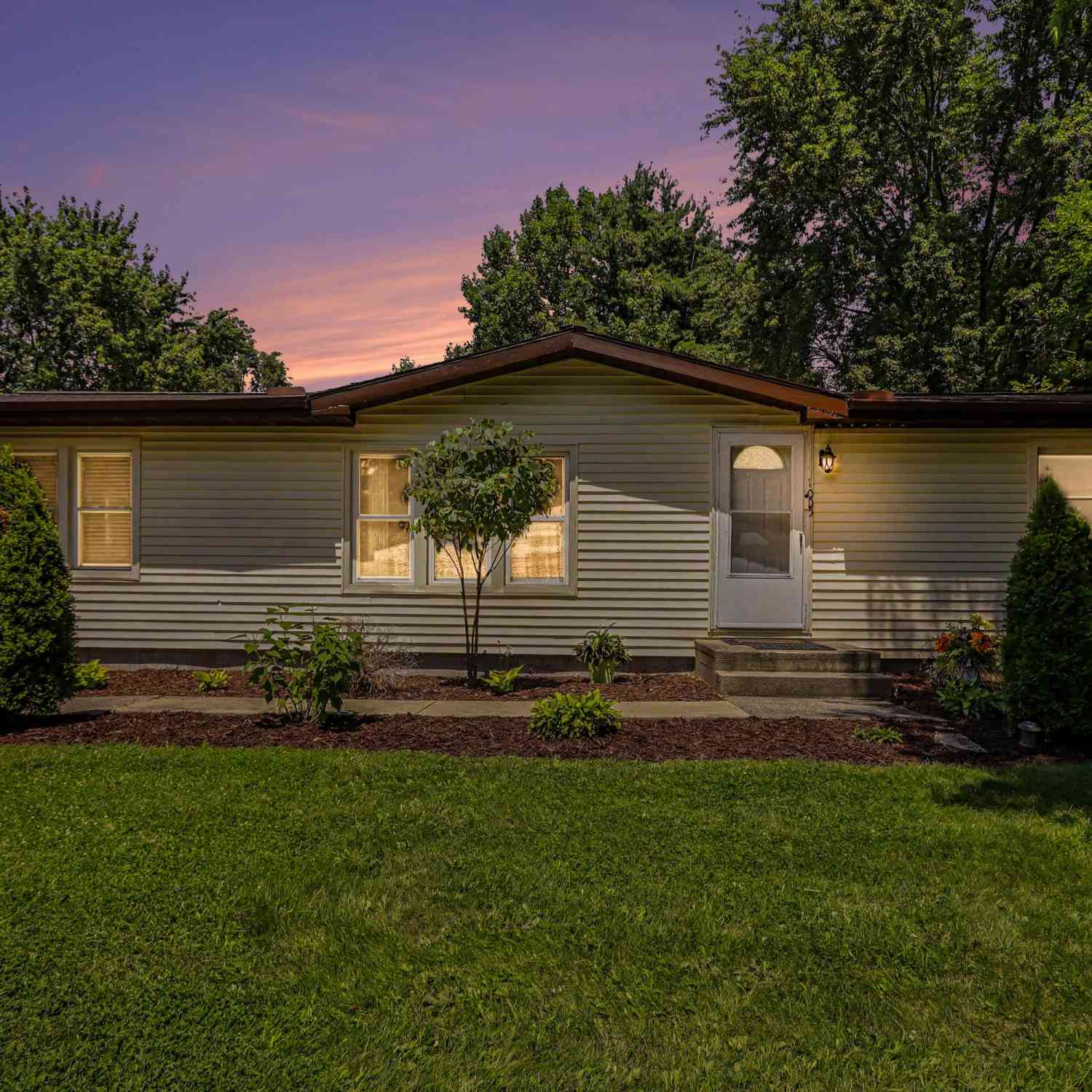 Mobile Home For Sale - 1005 S Ohio Court<br/> Sturgis, MI 49091