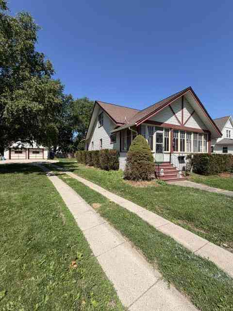 Homes For Sale - 3194 Main Street<br/> Sanilac County, Marlette, MI 48453