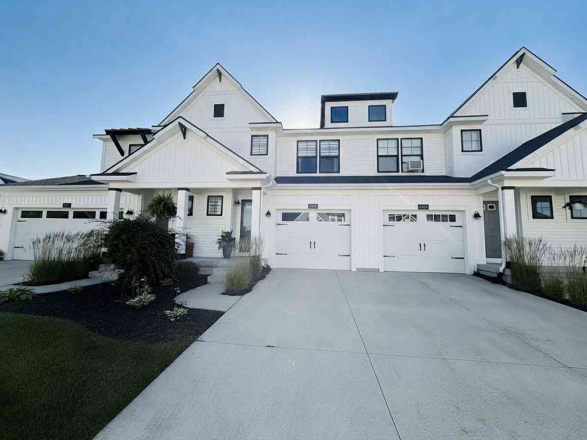 Condo For Sale - 8903 Dalton Lane #50<br/> Ottawa County, Jenison, MI 49428
