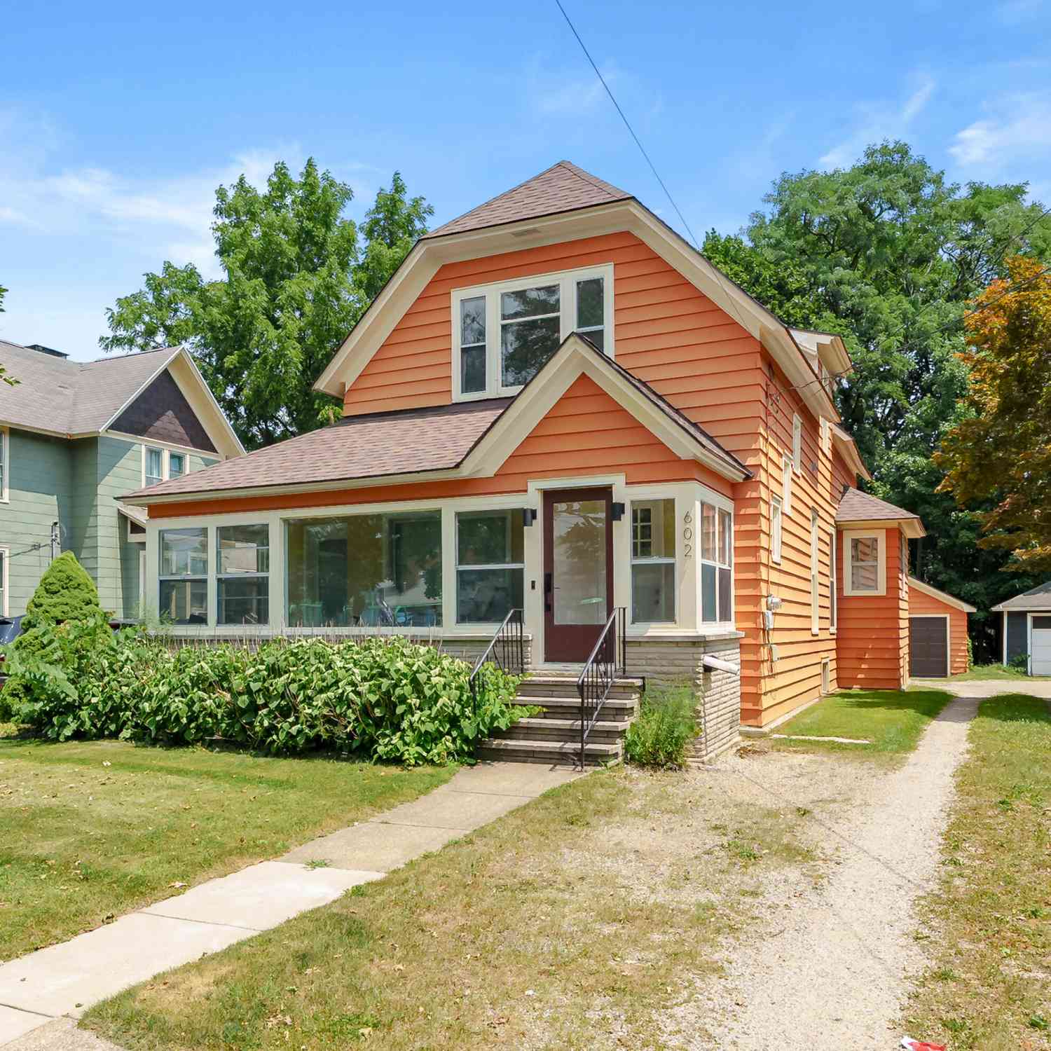 Homes For Sale - 602 Woodward Avenue<br/> Kalamazoo, MI 49007