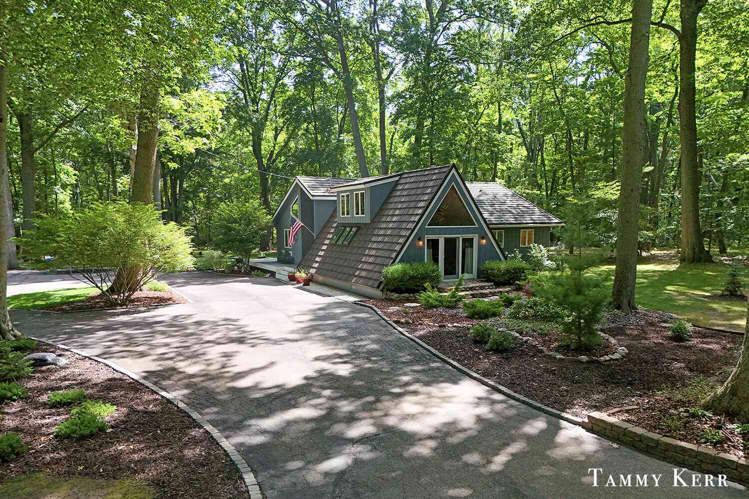 Homes For Sale - 6051 Old Allegan Road<br/> Saugatuck, MI 49453