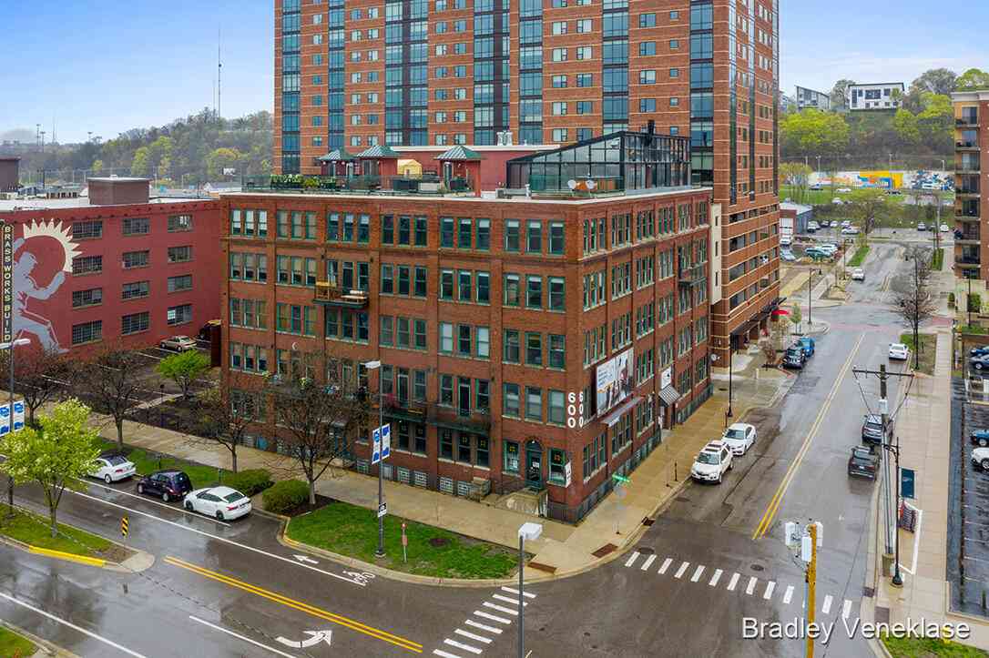Condo For Sale - 600 Monroe Avenue #411<br/> Grand Rapids, MI 49503