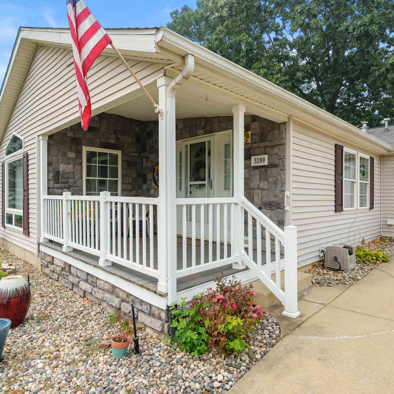 Mobile Home For Sale - 5289 Pine Arbor Ridge<br/> Kalamazoo, MI 49004