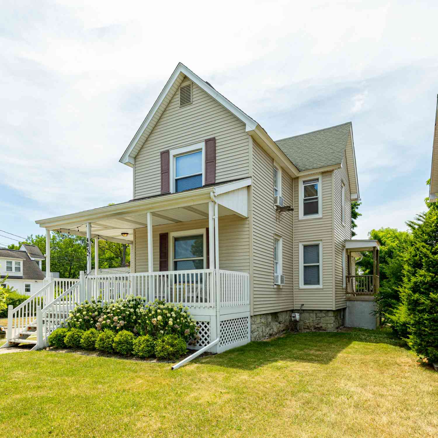 Apartment For Rent - 405 Starkweather Street #1<br/> Plymouth, MI 48170