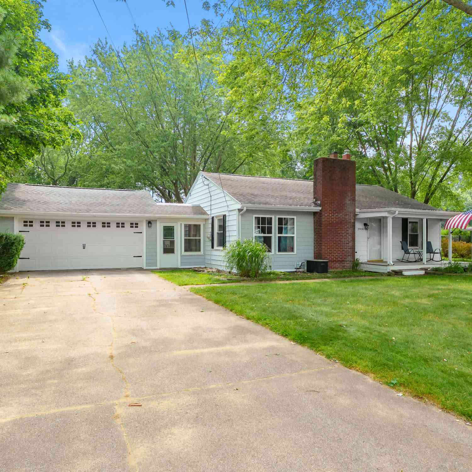 Homes For Sale - 3908 Jennings Drive<br/> Kalamazoo, MI 49048