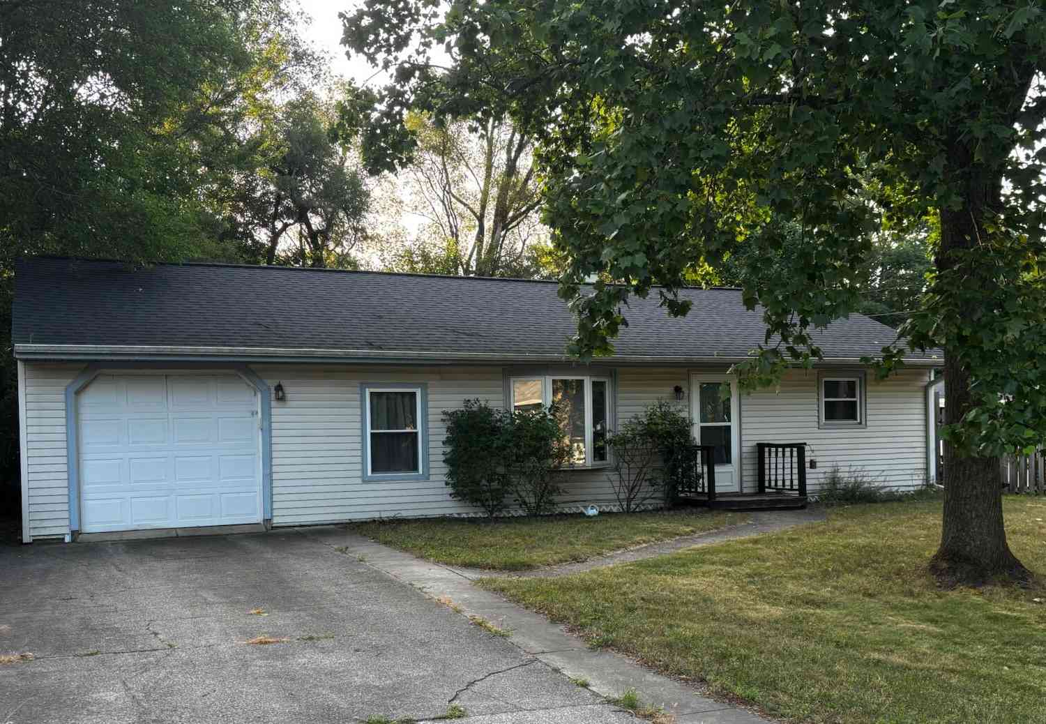 Homes For Sale - 4149 Rivington Street<br/> Kalamazoo, MI 49008