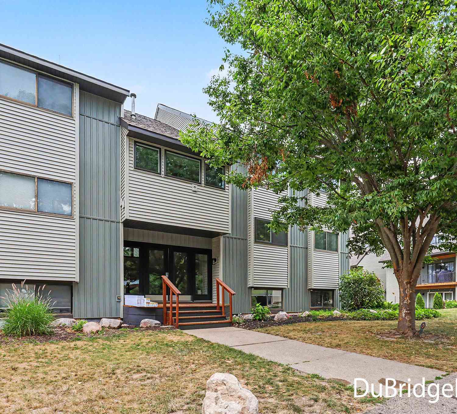 Condo For Sale - 6711 Boca Vista Drive #102<br/> Rockford, MI 49341