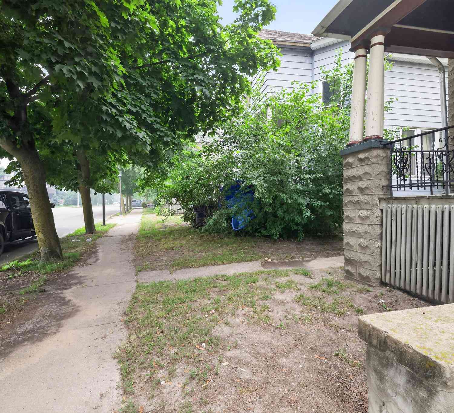 Homes For Sale - 909 N Johnson Street<br/> Bay City, MI 48708