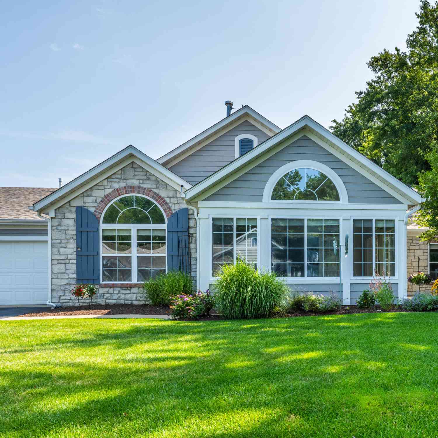 Condo For Sale - 2822 Villa Lane<br/> Benton Harbor, MI 49022