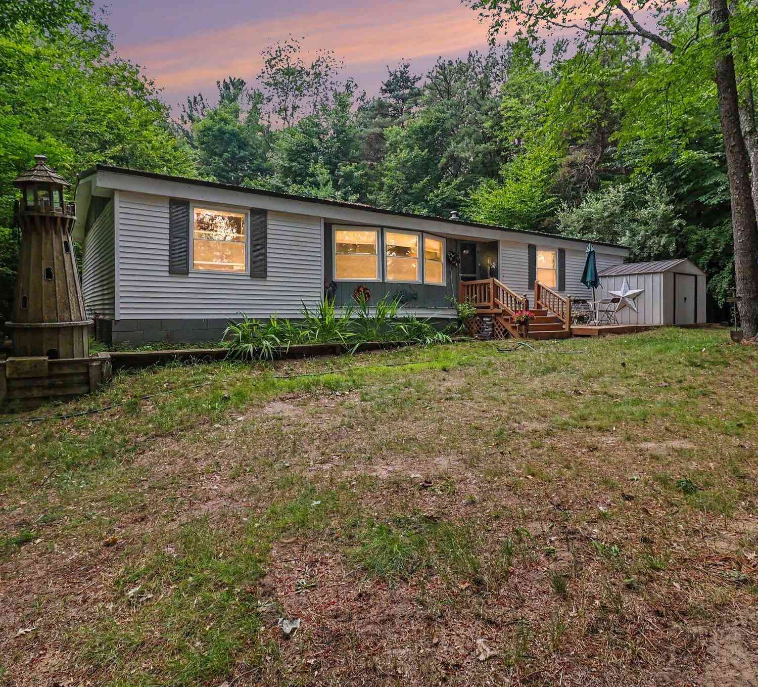 Mobile Home For Sale - 6039 W Meisenheimer Road<br/> Ludington, MI 49431
