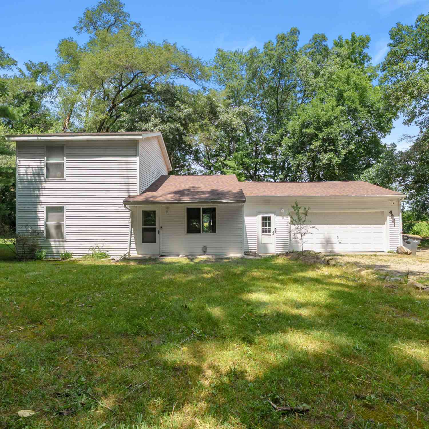 Homes For Sale - 4321 Wolf Drive<br/> Kalamazoo, MI 49009