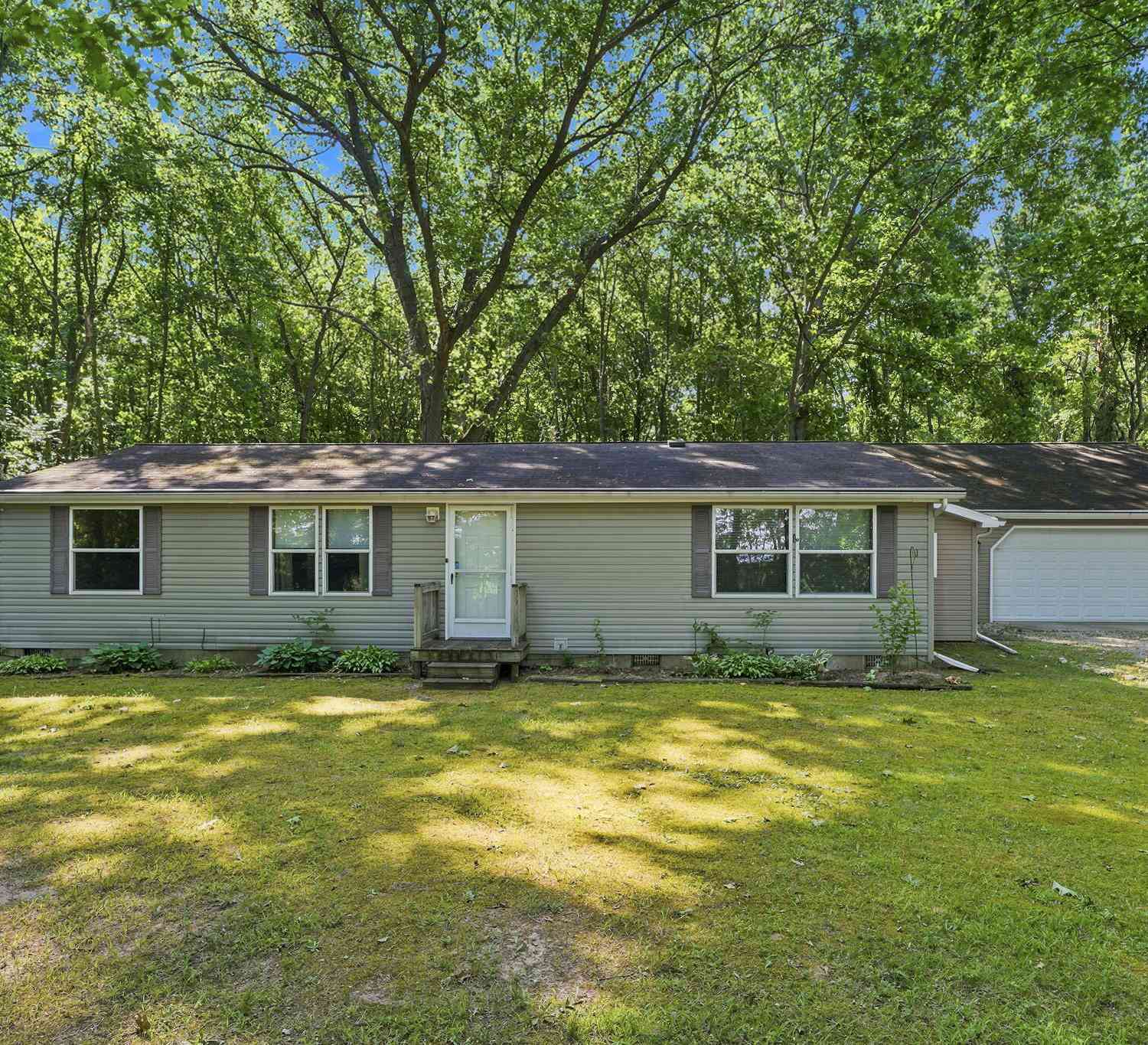 Mobile Home For Sale - 26839 Marcellus Highway<br/> Dowagiac, MI 49047