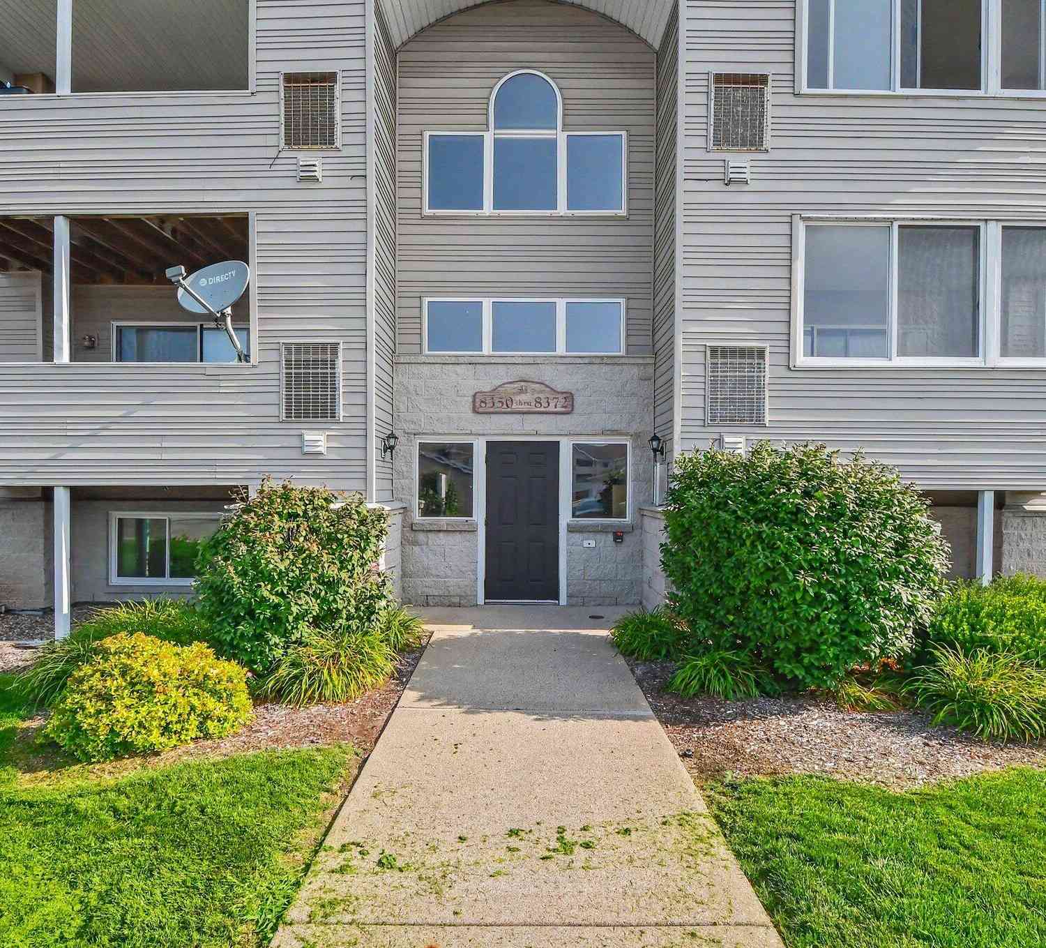 Condo For Sale - 8358 S Jasonville Court #43<br/> Caledonia, MI 49316
