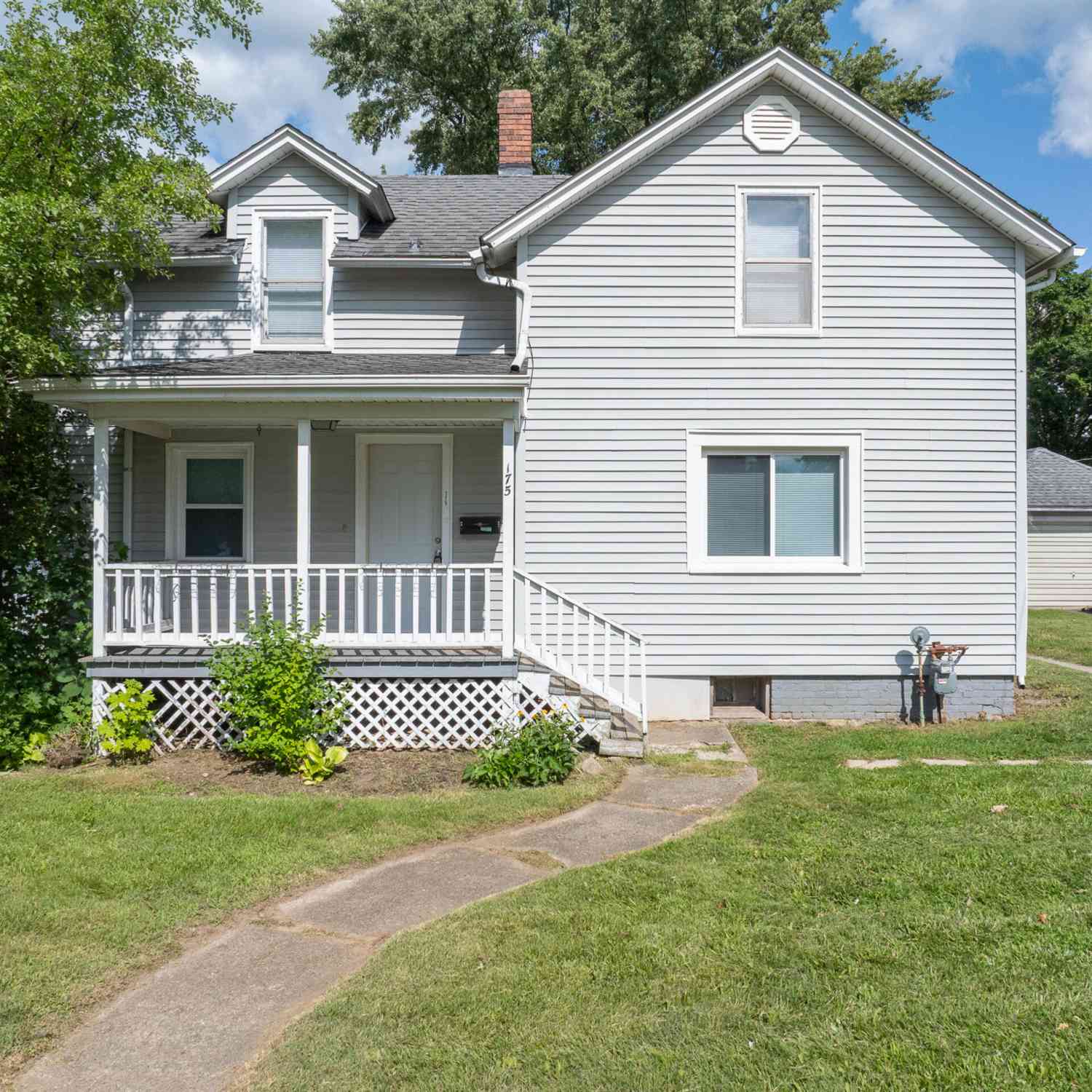Homes For Sale - 175 S Howell Street<br/> Hillsdale County, Hillsdale, MI 49242