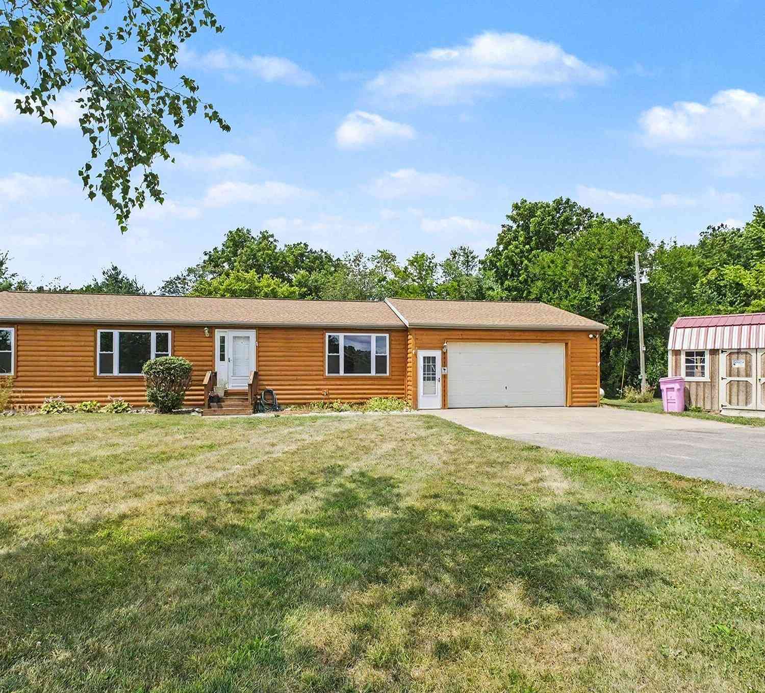 Mobile Home For Sale - 13404 Cherry Street<br/> Lake Odessa, MI 48849
