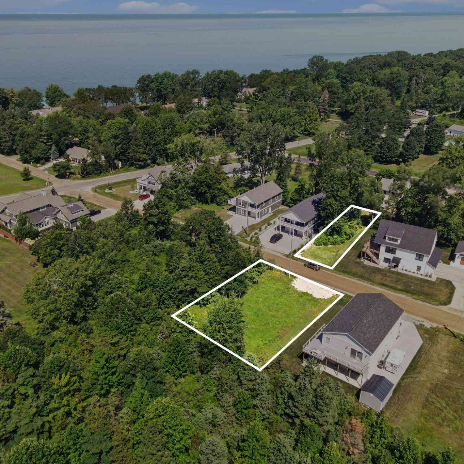 Vacant Land For Sale - 7368 Beachview Drive<br/> South Haven, MI 49090