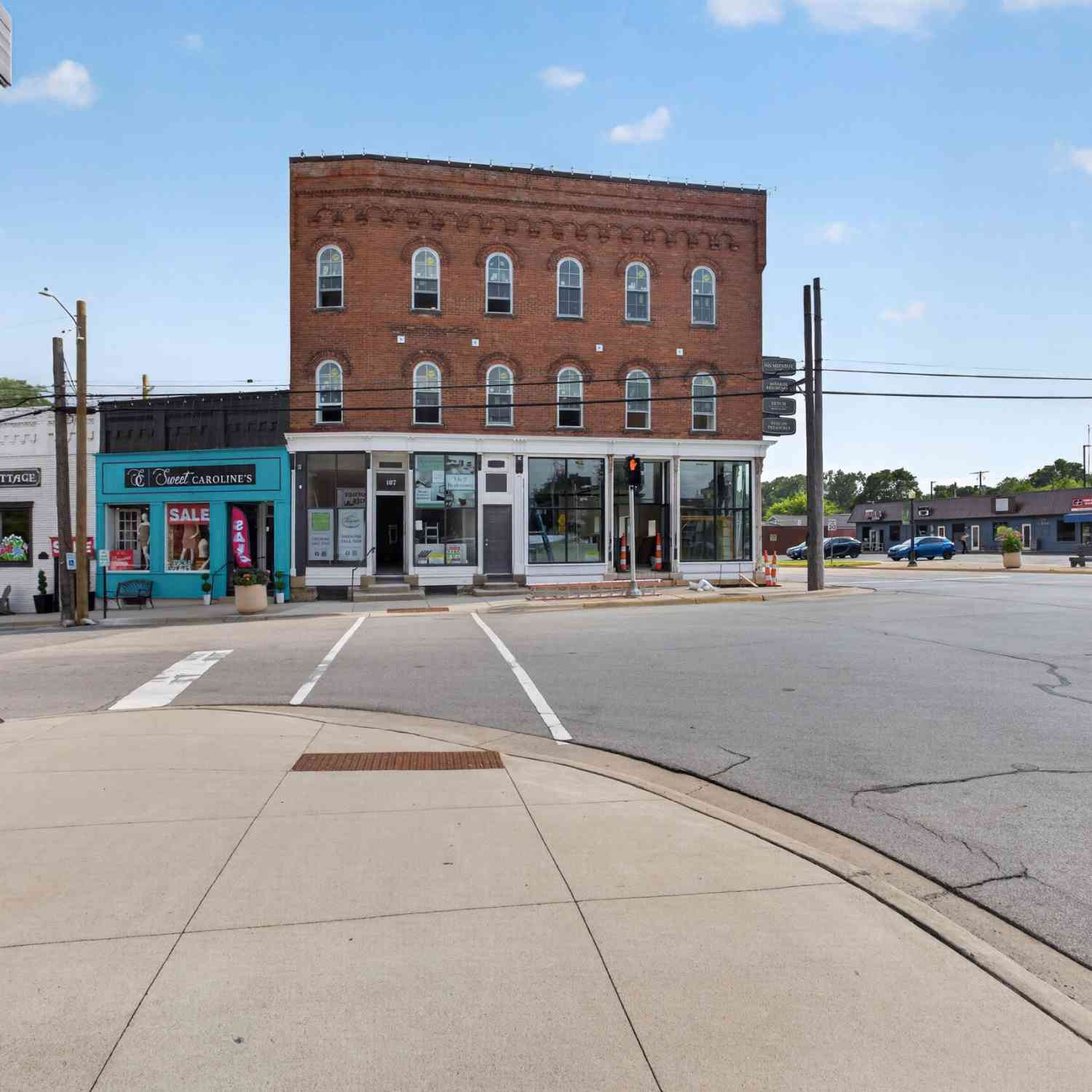 Apartment For Rent - 101 Monroe Street #4<br/> Brooklyn, MI 49230