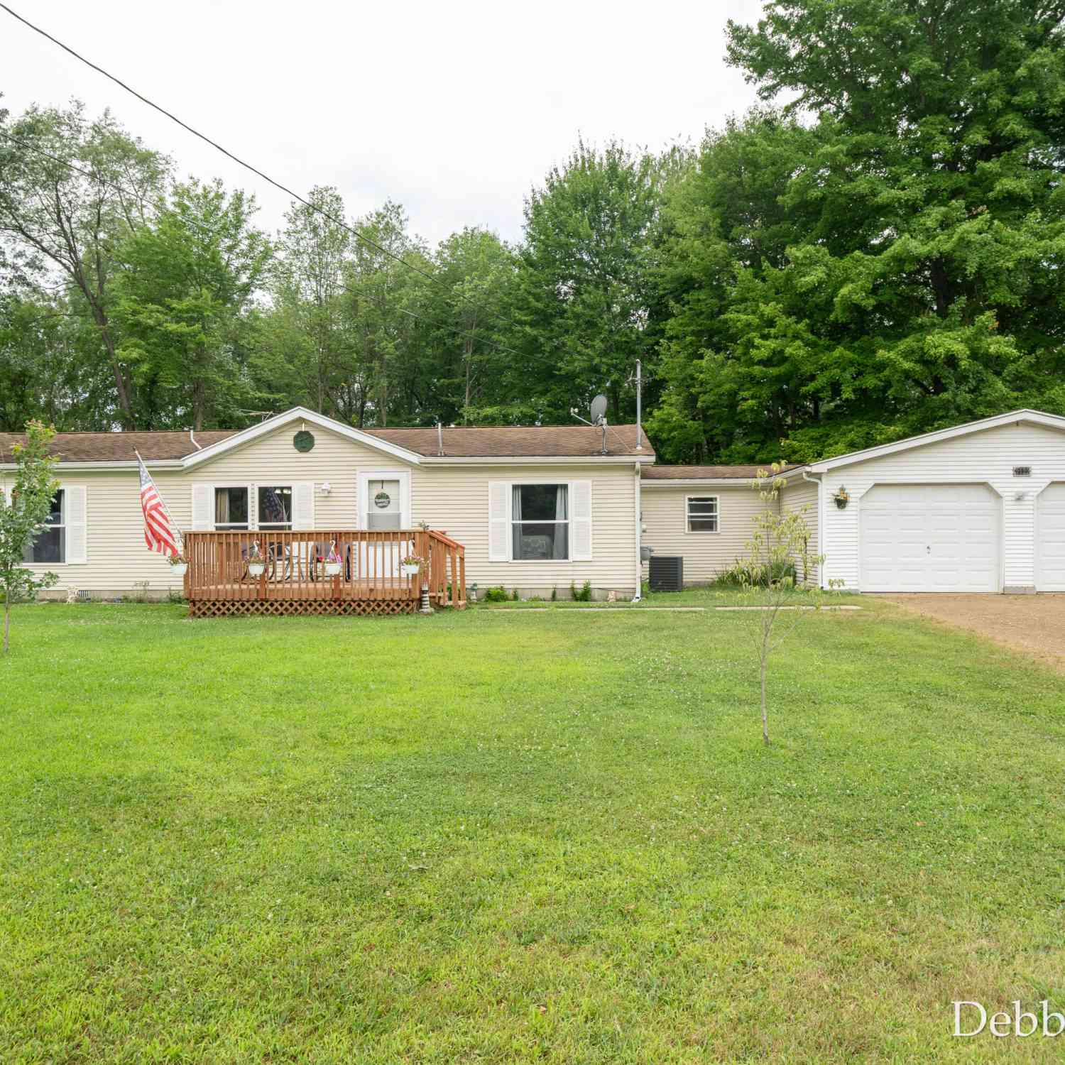 Mobile Home For Sale - 2122 Maple Lane<br/> Hastings, MI 49058