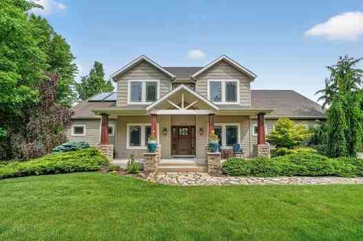 Homes For Sale - 30166 Lloyd Lane<br/> Niles, MI 49120