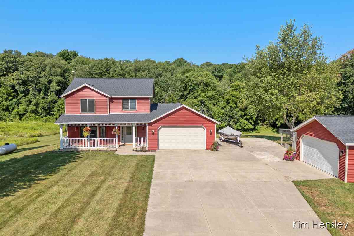 Homes For Sale - 4493 Wood School Road<br/> Hastings, MI 49058