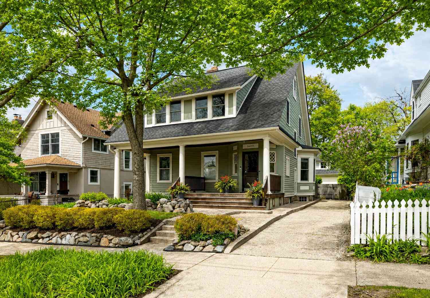 Homes For Sale - 1607 S University Avenue<br/> Ann Arbor, MI 48104