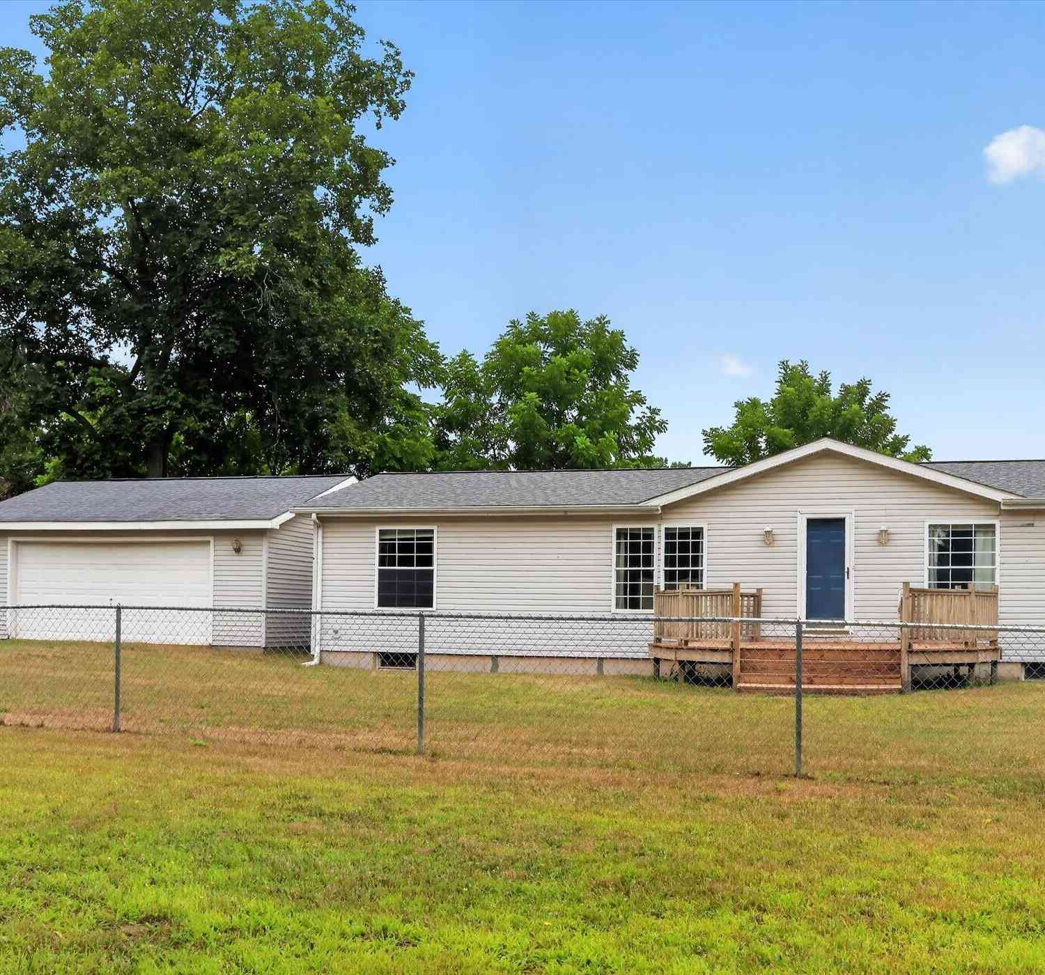 Mobile Home For Sale - 1395 115th Avenue<br/> Martin, MI 49070