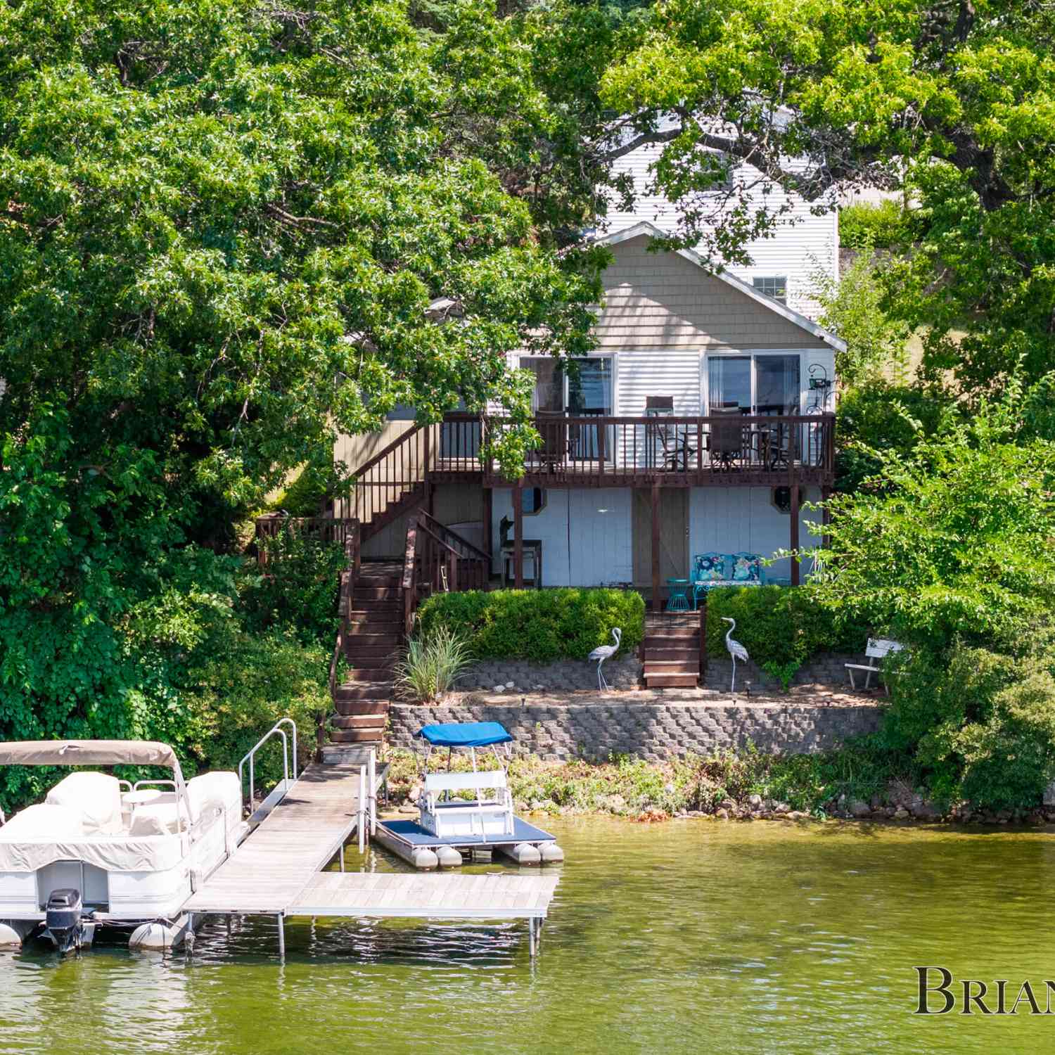 Homes For Sale - 8705 Je-ne-be Drive<br/> Rockford, MI 49341