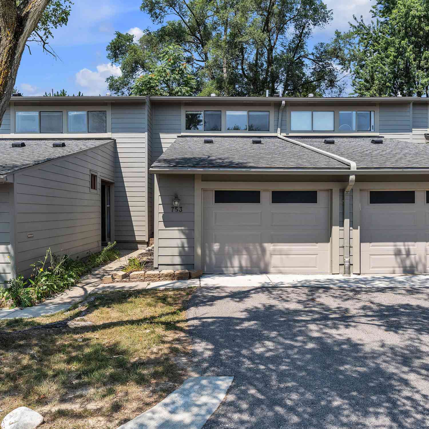 Condo For Sale - 753 Peninsula Court #305<br/> Ann Arbor, MI 48105