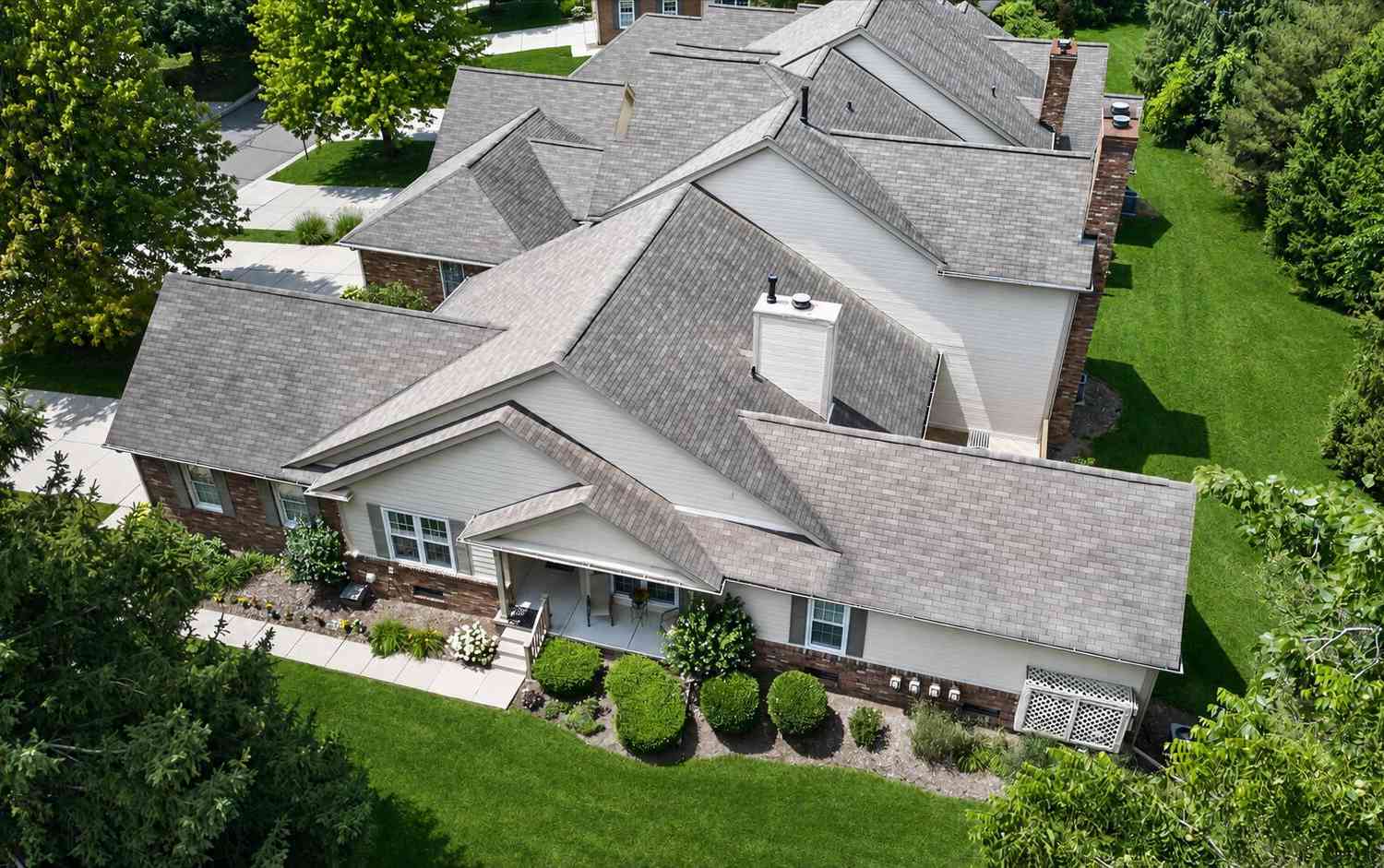 Condo For Sale - 39628 Village Run Drive<br/> Northville, MI 48168