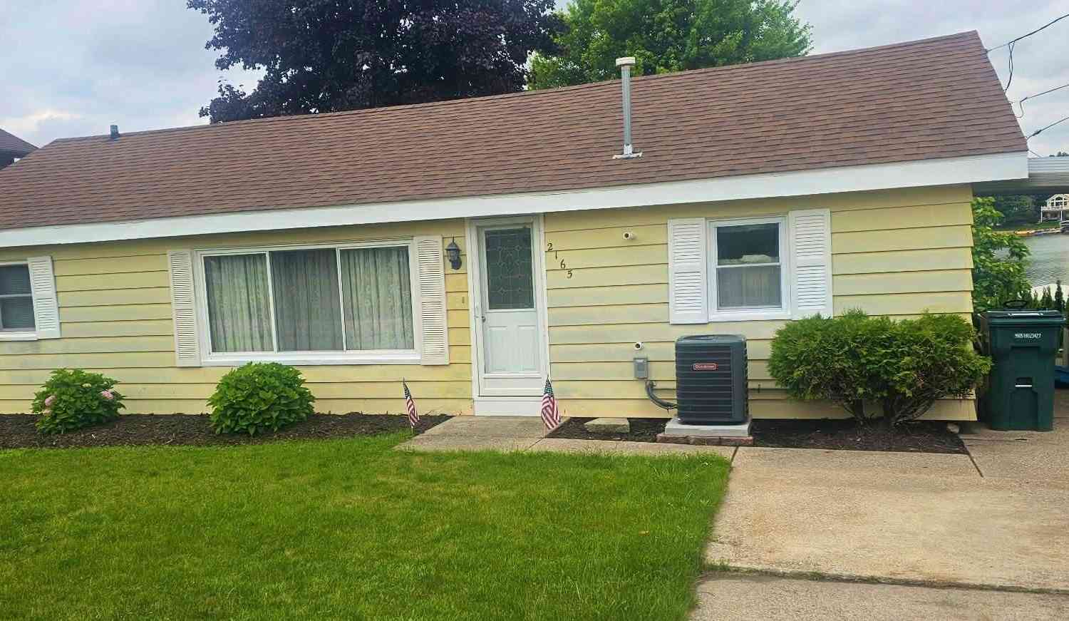 Homes For Sale - 2165 Van Dyke Street<br/> Ottawa County, Conklin, MI 49403