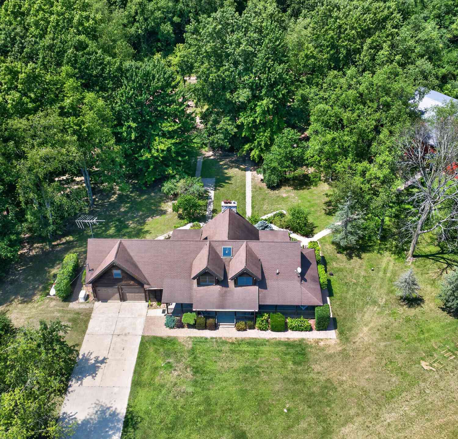 Homes For Sale - 210 Union<br/> Jackson County, Horton, MI 49246