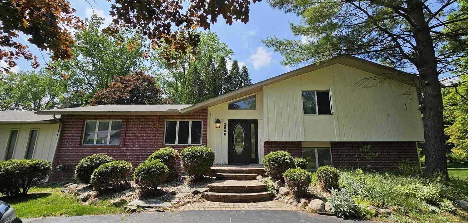 Homes For Rent - 2838 Birchena Crescent<br/> West Bloomfield, MI 48324