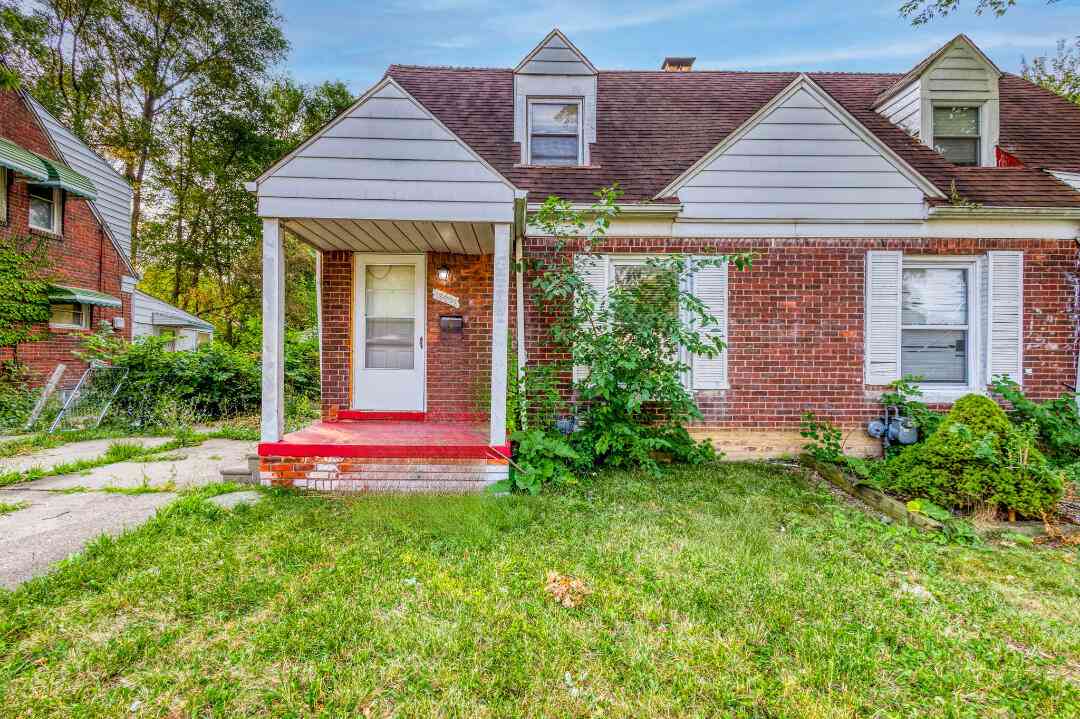 Multifamily For Rent - 18434 Kelly Road<br/> Wayne County, Detroit, MI 48224