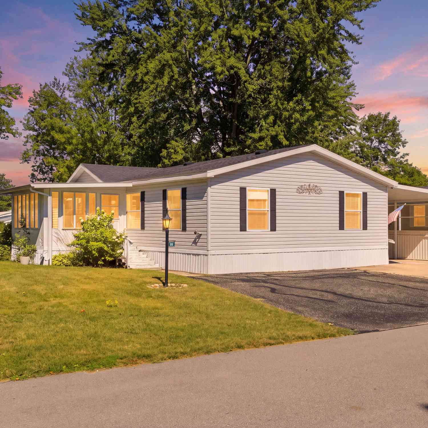 Mobile Home For Sale - 65 Hemlock Avenue<br/> Cedar Springs, MI 49319