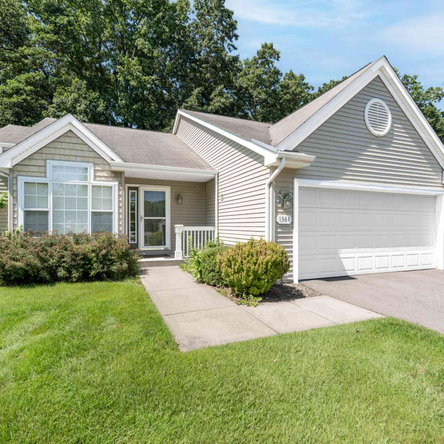 Condo For Sale - 1364 Tanager Lane<br/> Kalamazoo, MI 49009