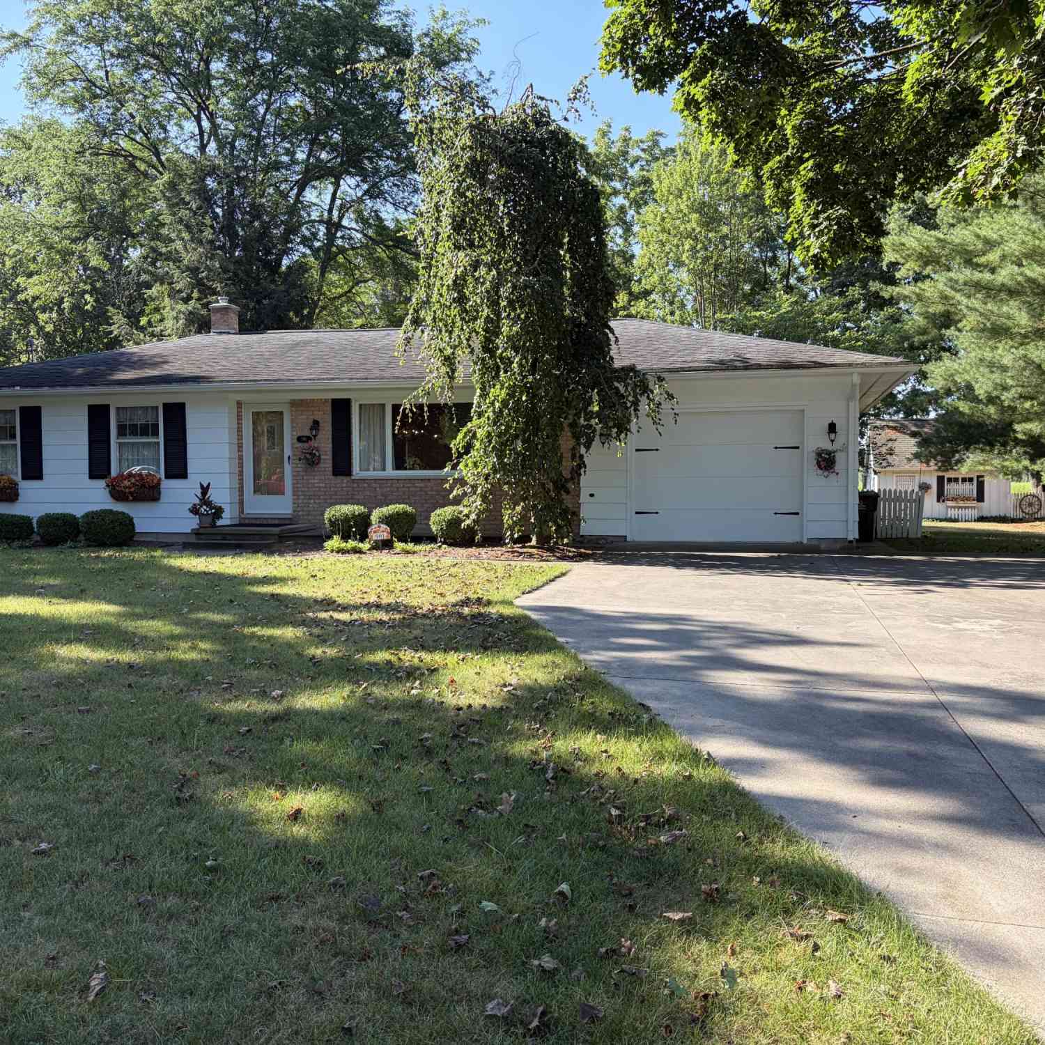 Homes For Sale - 901 Irwin Avenue<br/> Albion, MI 49224