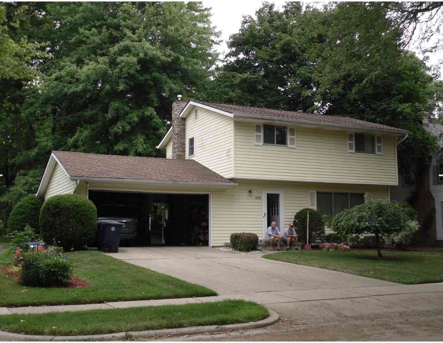 Homes For Rent - 255 Highlake Avenue<br/> Ann Arbor, MI 48103