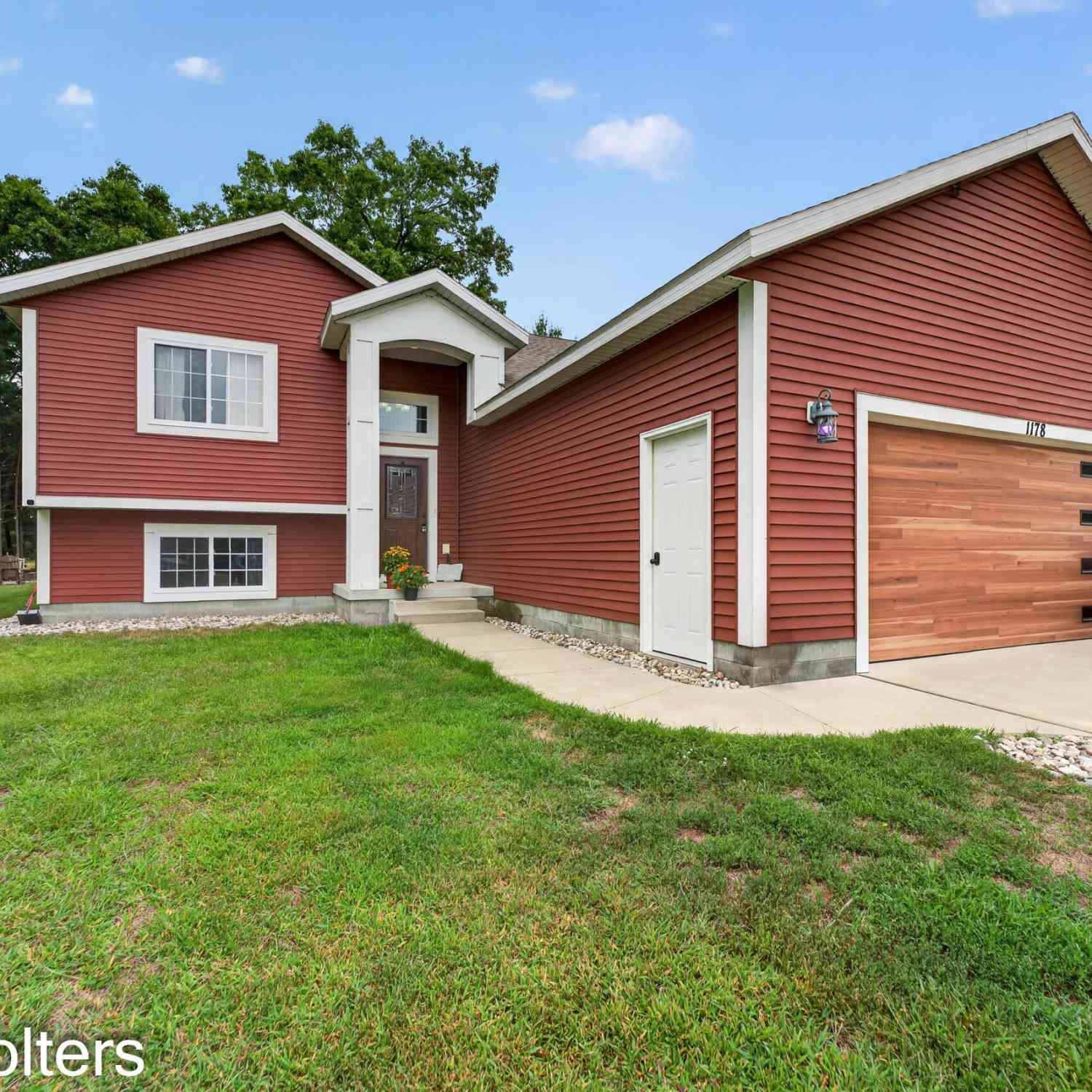 Homes For Sale - 1178 Copper Creek Drive<br/> Muskegon, MI 49442