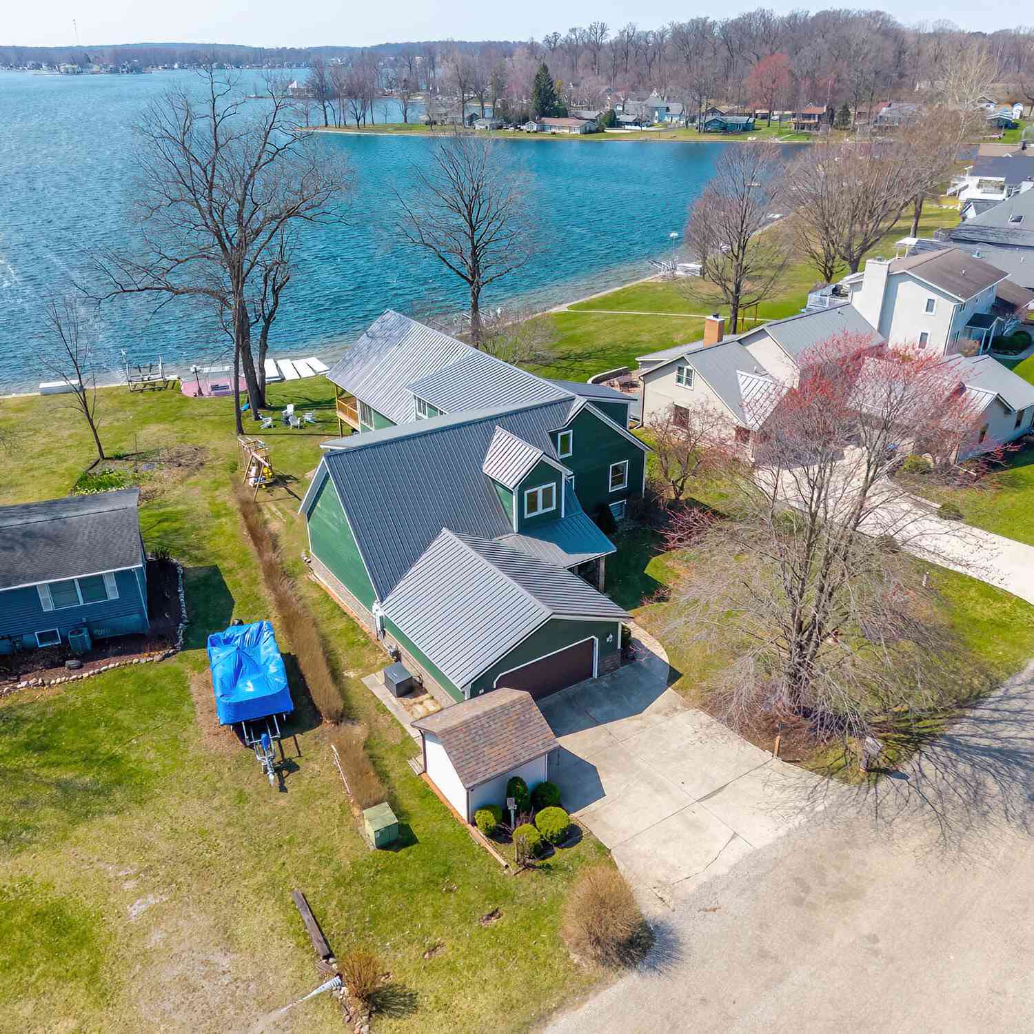 Homes For Sale - 1064 Bayview Drive<br/> Branch County, Coldwater, MI 49036