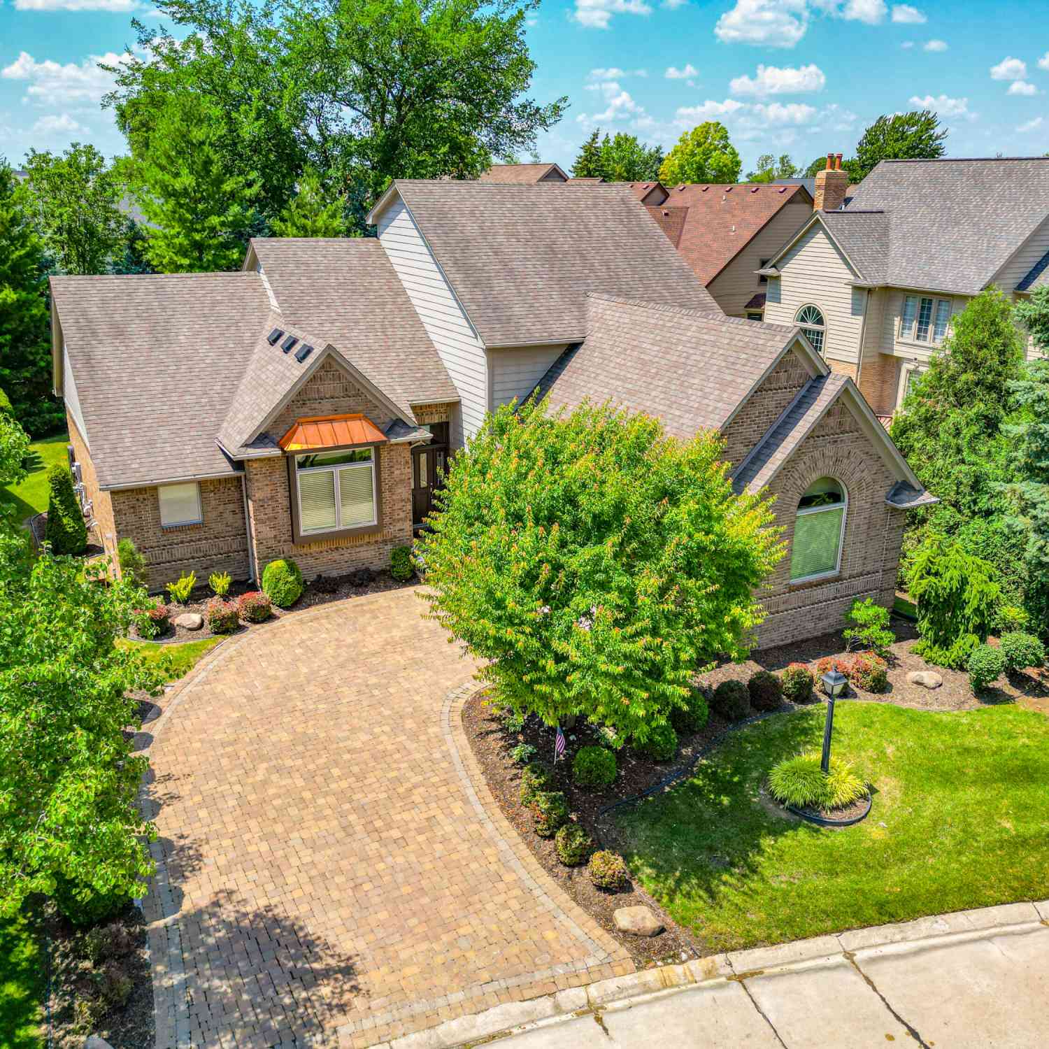 Condo For Sale - 44215 Riverview Ridge Drive<br/> Clinton Twp, MI 48038