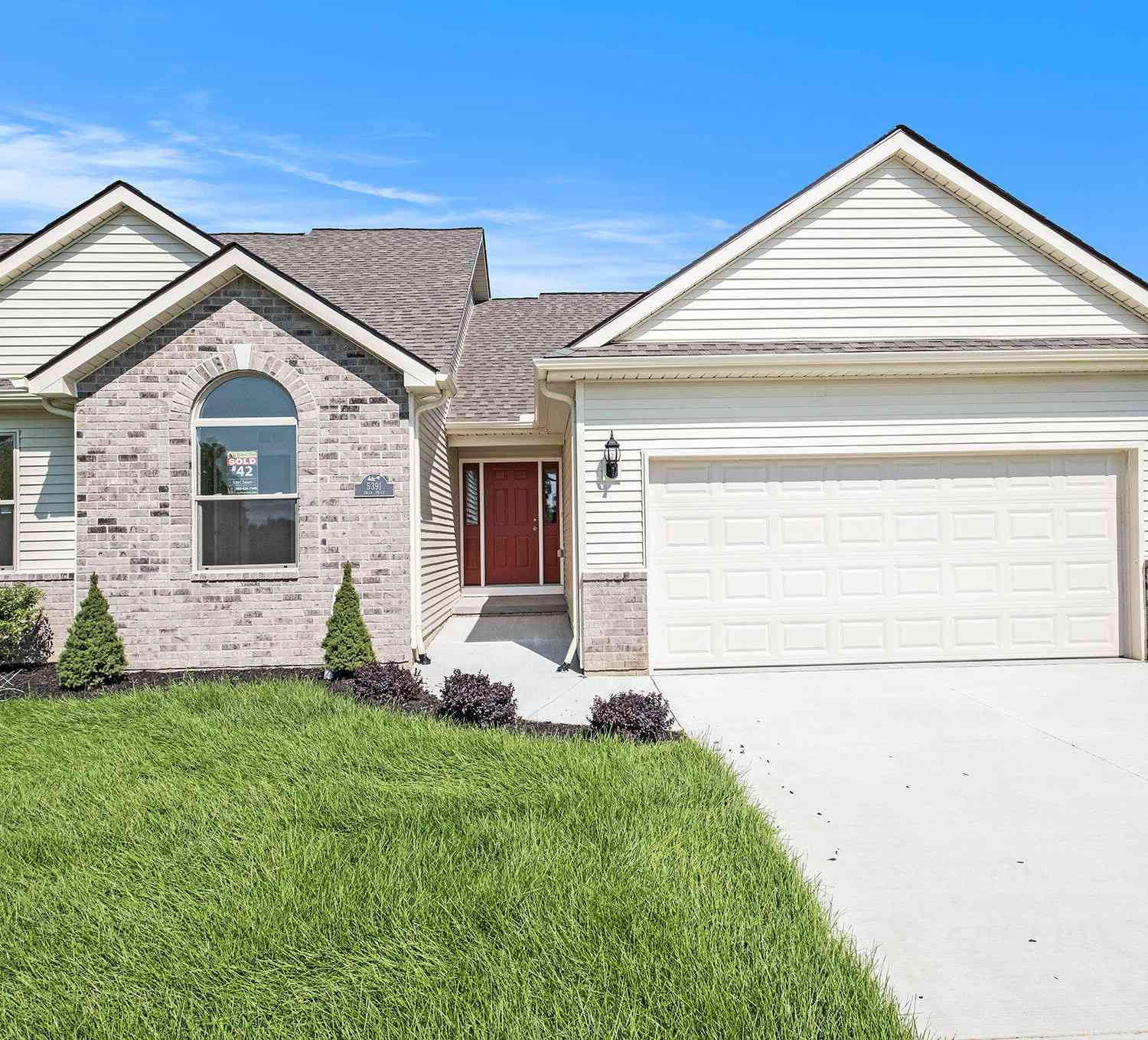 Condo For Rent - 5391 Swan Drive<br/> Genesee County, Burton, MI 48509