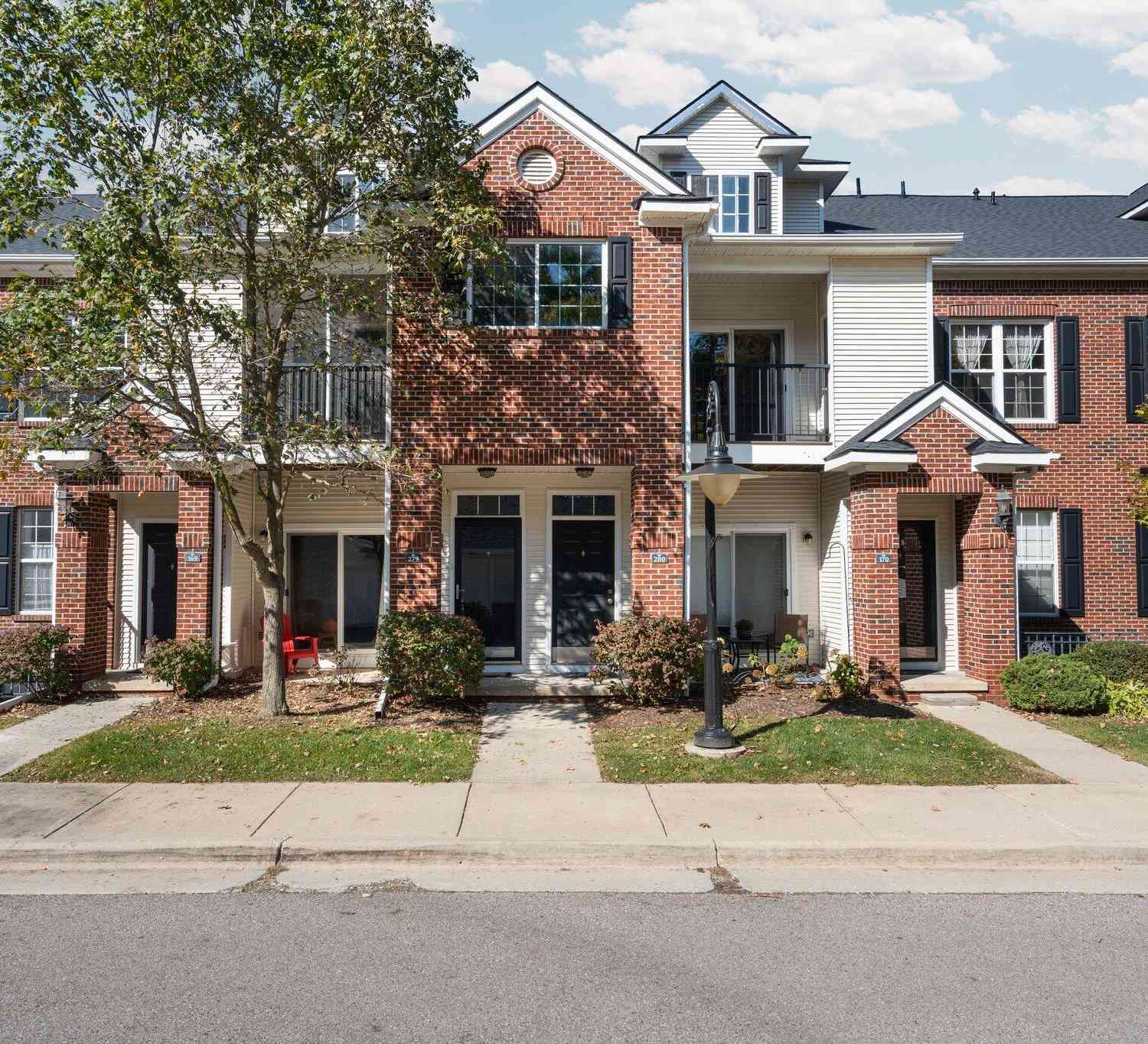 Condo For Sale - 331 Scio Village Court<br/> Ann Arbor, MI 48103