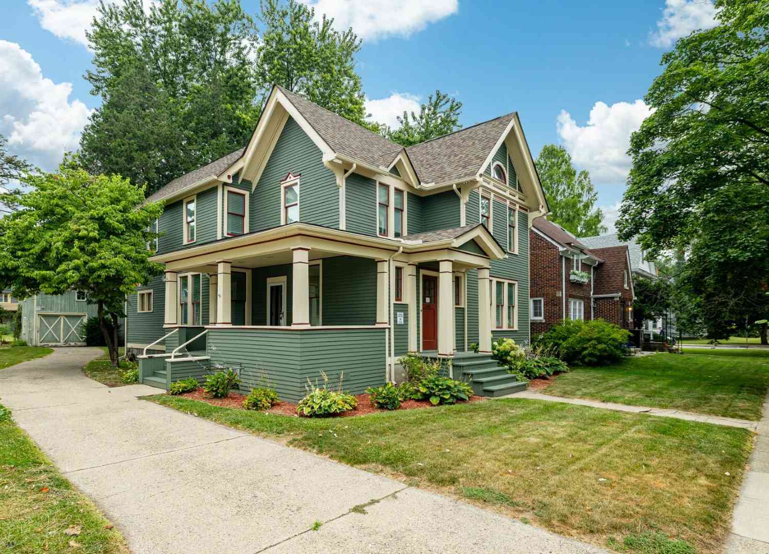 Homes For Sale - 213 N Adams Street<br/> Ypsilanti, MI 48197