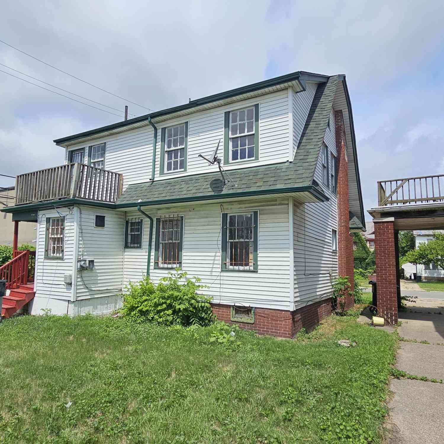 Homes For Rent - 345 W Nevada Street<br/> Wayne County, Highland Park, MI 48203