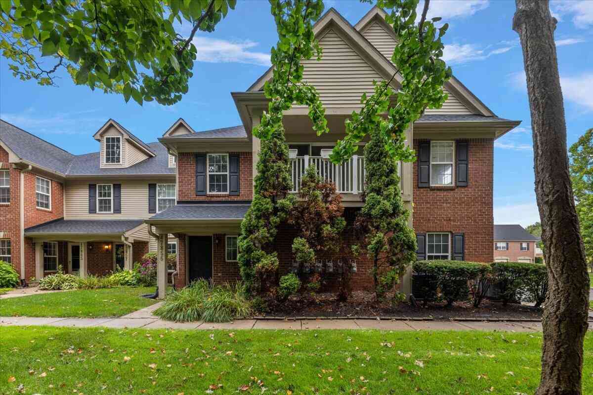 Condo For Rent - 47855 Cardiff Avenue<br/> Canton, MI 48188