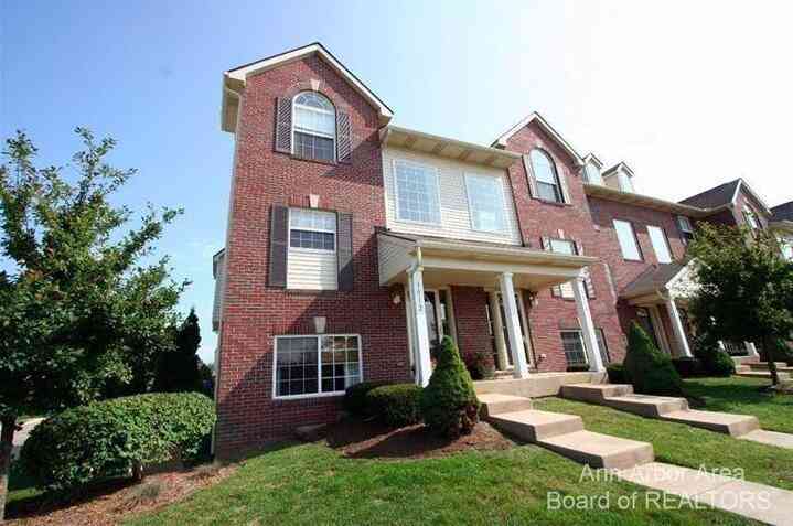 Condo For Rent - 3012 Orinoco Lane<br/> Ypsilanti, MI 48197