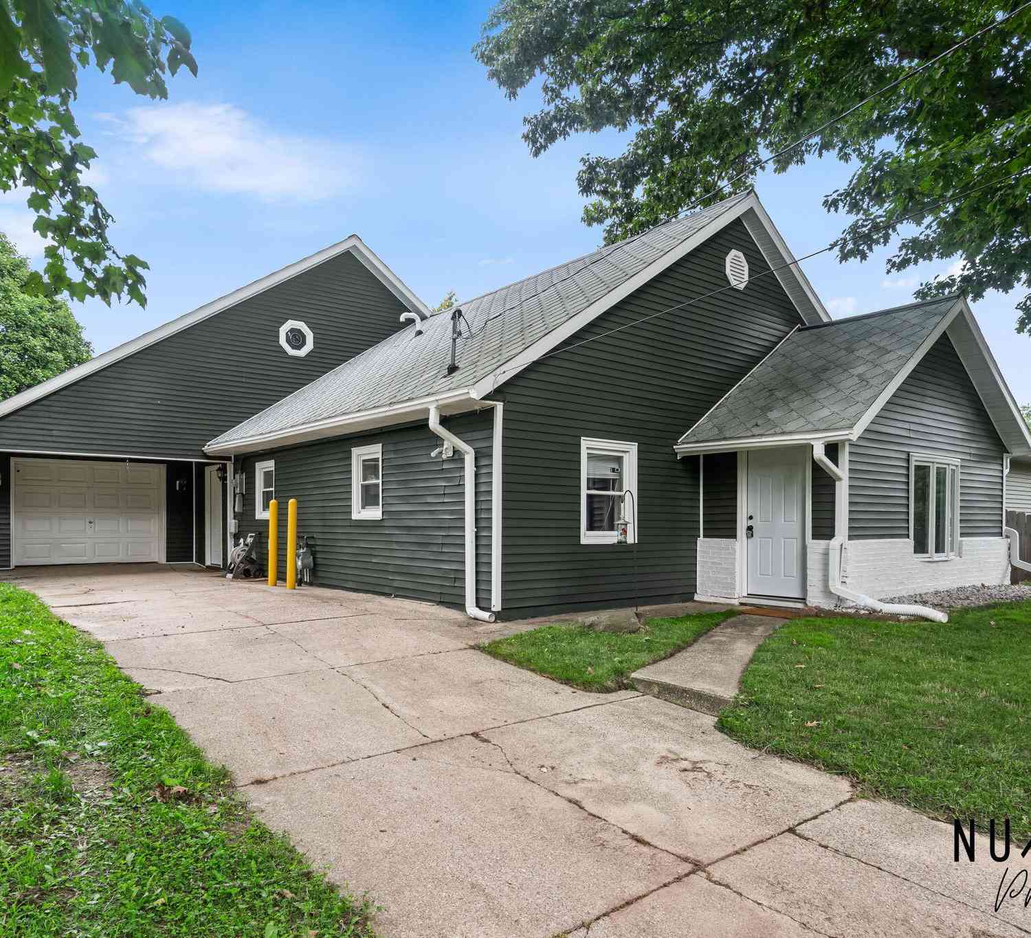 Homes For Sale - 3135 Hoehn Street<br/> Kent County, Grand Rapids, MI 49504