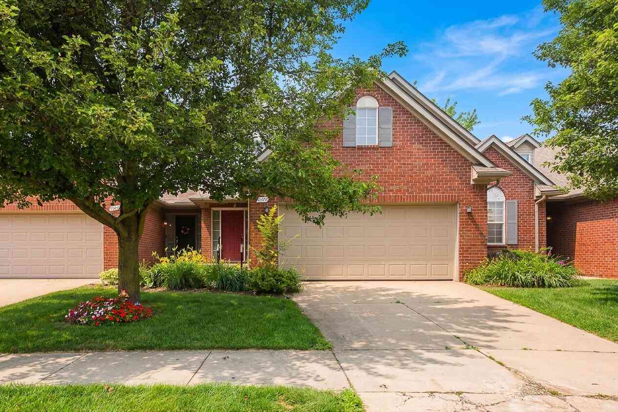 Condo For Sale - 2677 Brooklyn Drive<br/> Ypsilanti, MI 48198